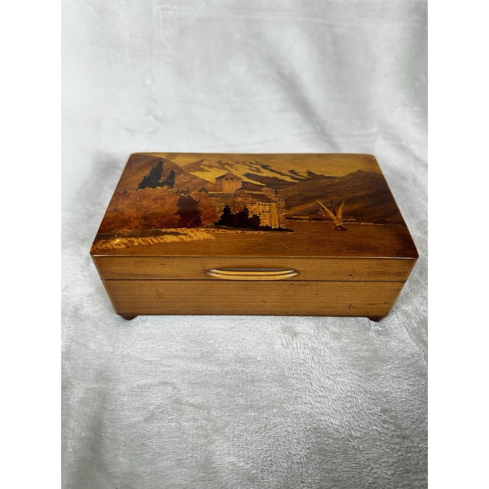 Vtg Cuendet Wood Marquetry Inlay Music Box Swiss Mountain Lake Scene ( WORKS )
